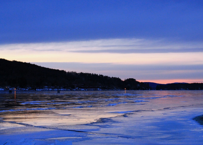 Name:  2_ice_shacks_off_long_beach_1-26-13-qpr.jpg
Views: 3295
Size:  199.4 KB